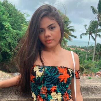 Babá em Joinville: Ellen