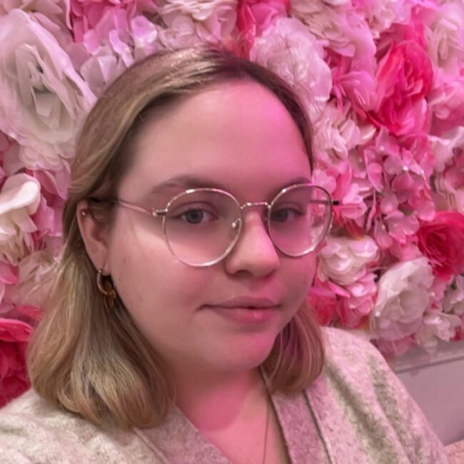 Babysitter in Aulnoye-Aymeries: Anaelle