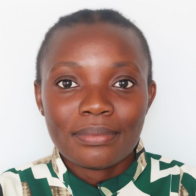 Babysitter in Dubai: Kenne