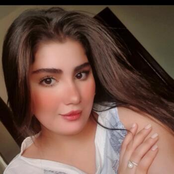 Babysitter in Poznan: Hasnaa