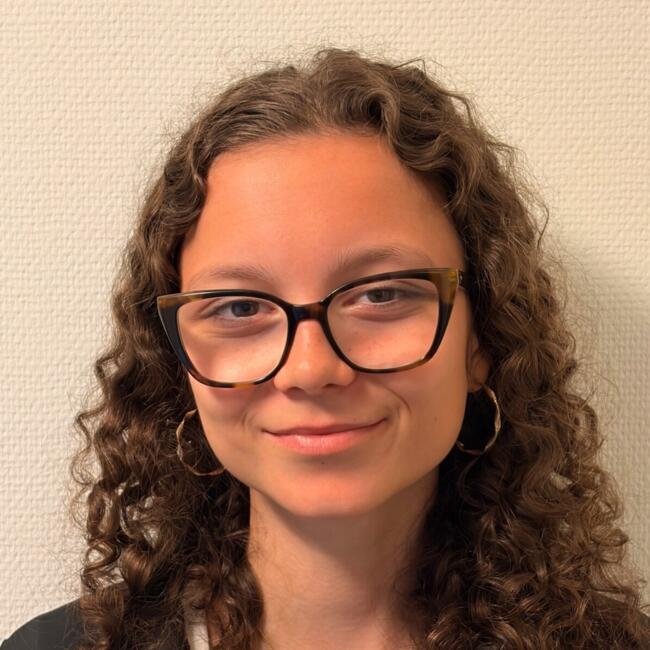 Babysitter in Erlangen: Charlotte