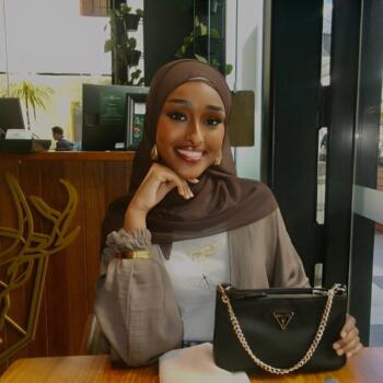 Babysitter Perth: Maida