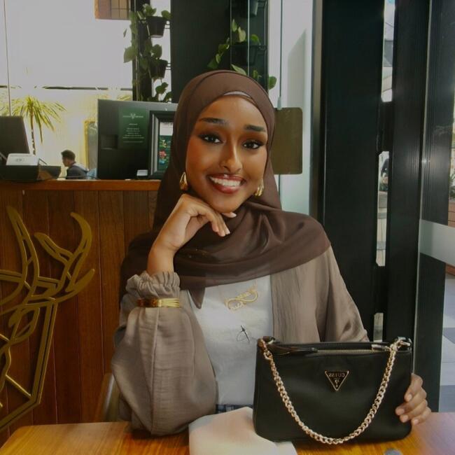 Babysitter in Perth: Maida