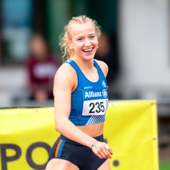 Babysitter in Berlare: Camille