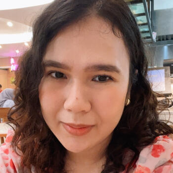 Babysitting job in South Tangerang: babysitting job Amelia