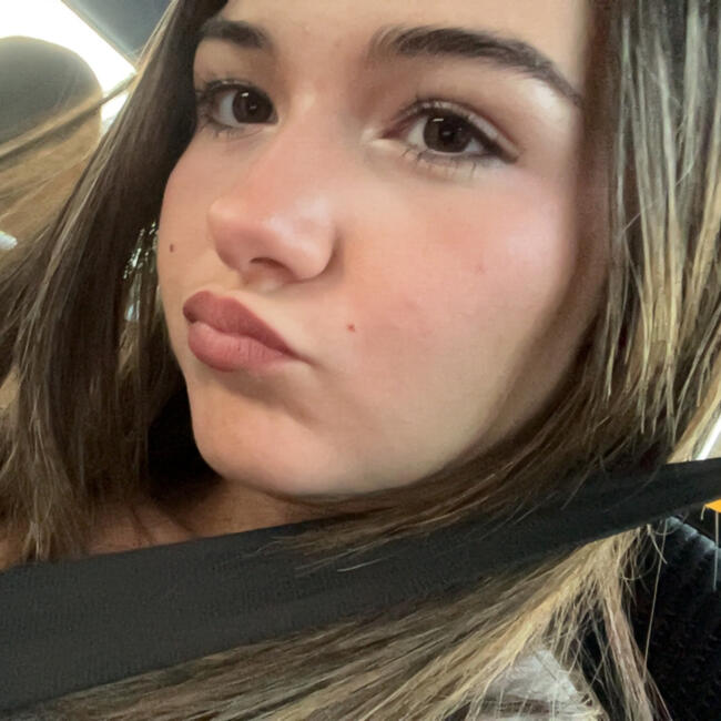 Babysitter in Le Cannet: Ana