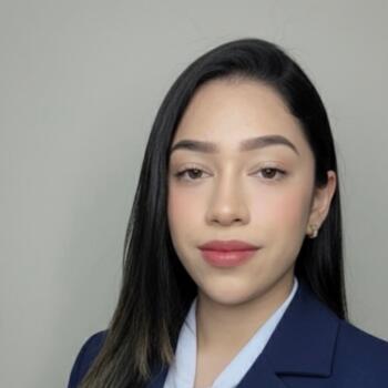 Babysitter in Mataró: Yolani