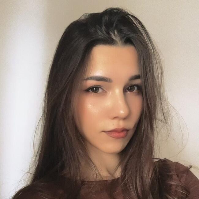 Babysitter in Bacau: Evelina