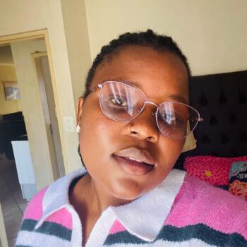 Babysitter in Randburg: Mpho
