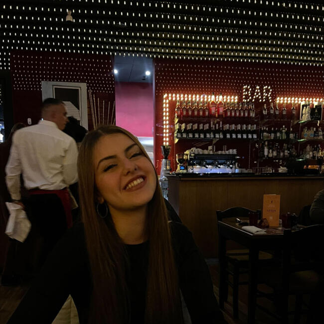 Baby-sitter in Kloten: Dimitra