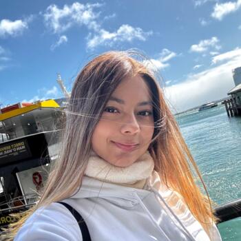 Babysitter in Auckland: LINA