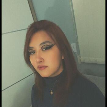 Babá em Curitiba: Yasmin