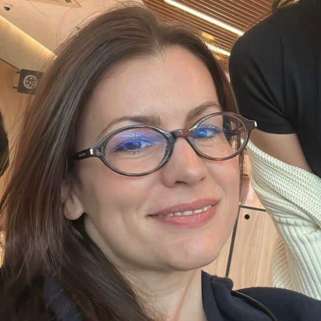 Baby-sitter à Vincennes: Caroline