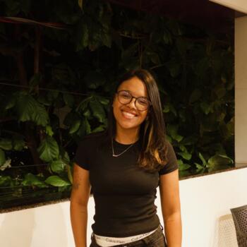 Babysitter in Coronel Fabriciano: Marina