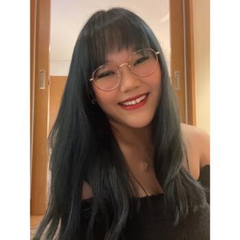 Babysitter in Singapore: Jacquelynne