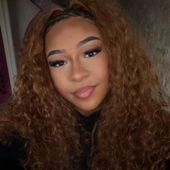 Babysitter in Paris: Keliyah