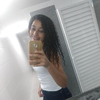 Babá em Nova Iguaçu: Maira