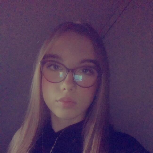 Babysitter in Camblain-Châtelain: Maelyss