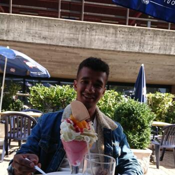 Niñera en Neuchâtel: Cédric