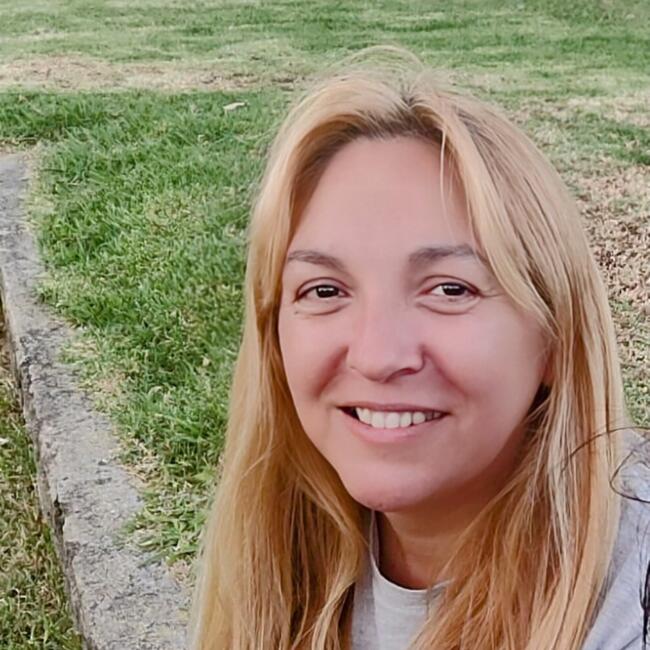 Babysitter in Vicente López: Veronica