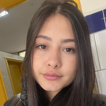 Babysitter Passo Fundo: Lais