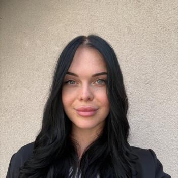 Babysitter in Budapest: Zsanett