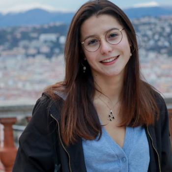 Baby-sitter in Toulon: Apolline