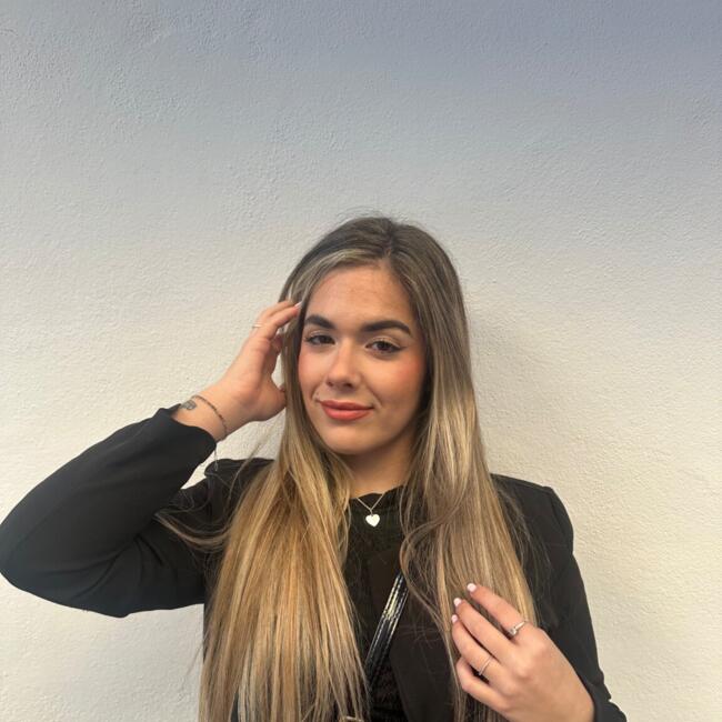 Canguro en Marbella: Nayra