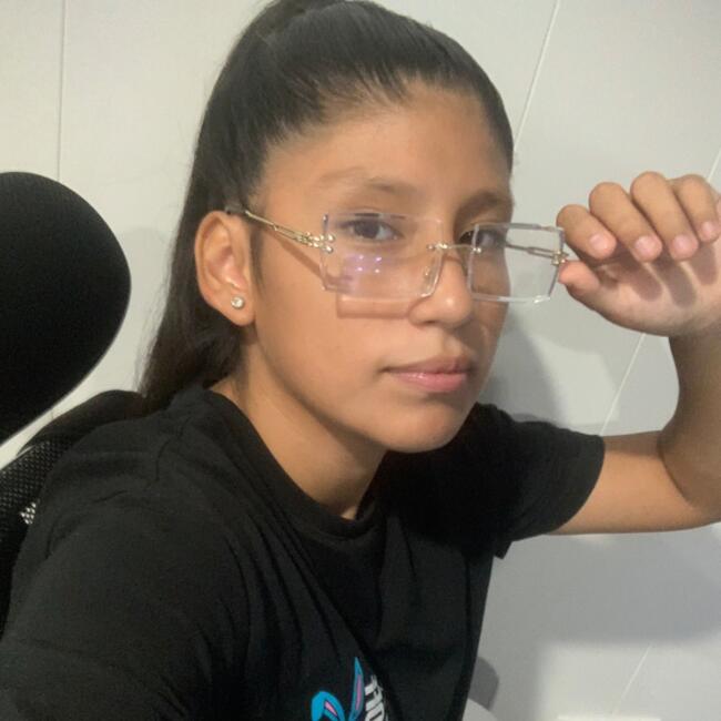 Nanny in L'Hospitalet de Llobregat: Abril