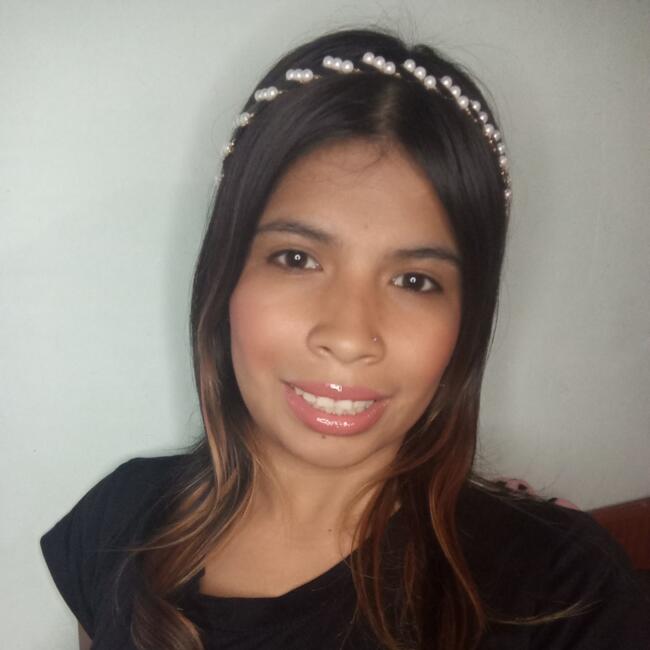 Niñera en Caracas: Genesis