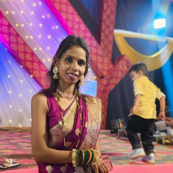 Babysitter in Mumbai: Laxmi
