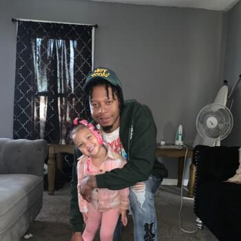 Babysitting job in Detroit: babysitting job Jasmine