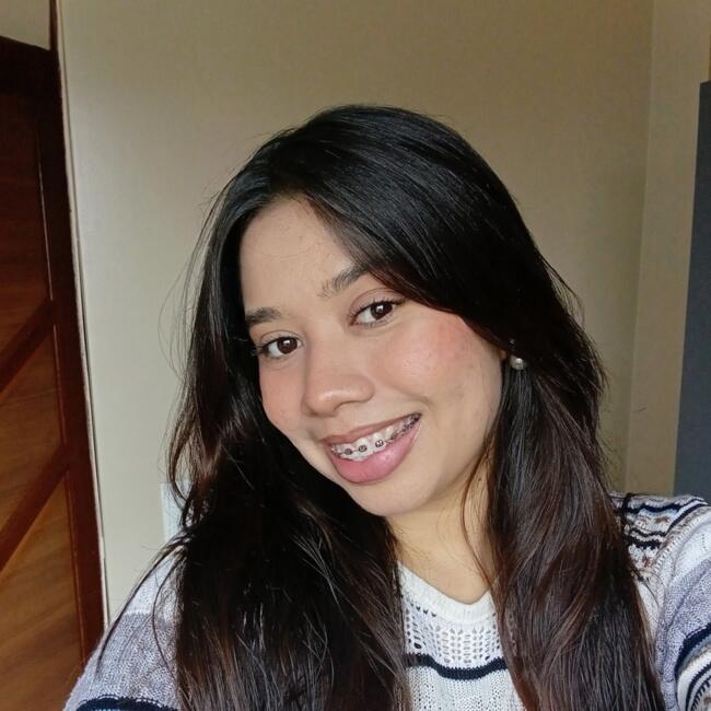 Babysitter in Manaus: Anna Júlia