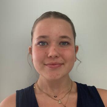 Babysitter in Menton: Adèle