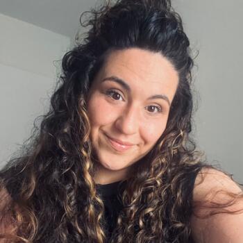 Babysitter in Saint-Antoine-de-Ficalba: Malorie