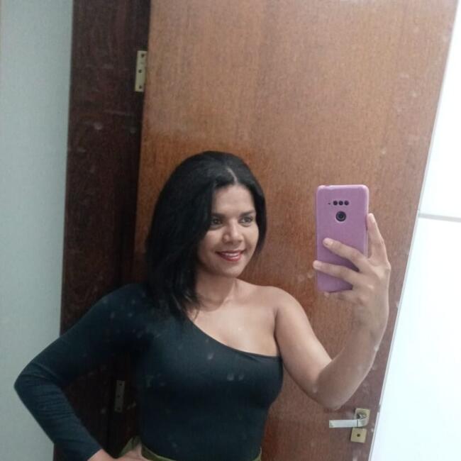 Babysitter in Montes Claros: Raiane