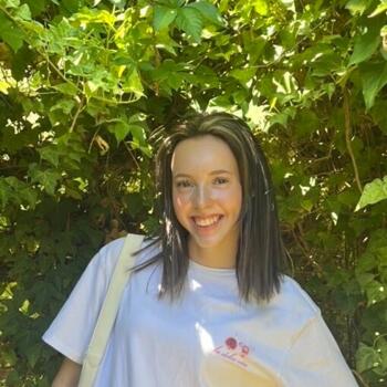 Babysitter in Ballarat: Laila