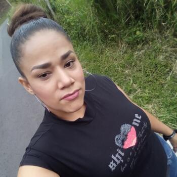 Babysitter in Caldas: Beatriz