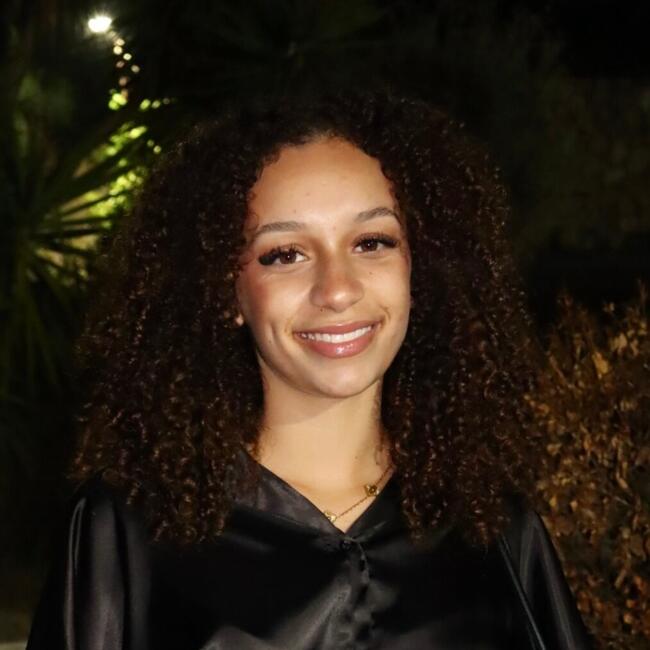 Babysitter em Seixal: Liana