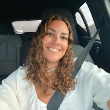 Babysitter in Seville: Lucía