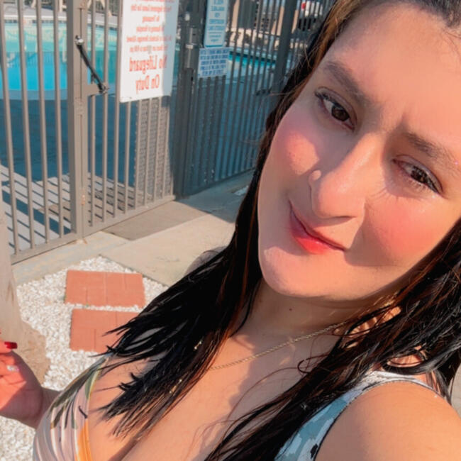 Babysitter in Los Angeles: Keira