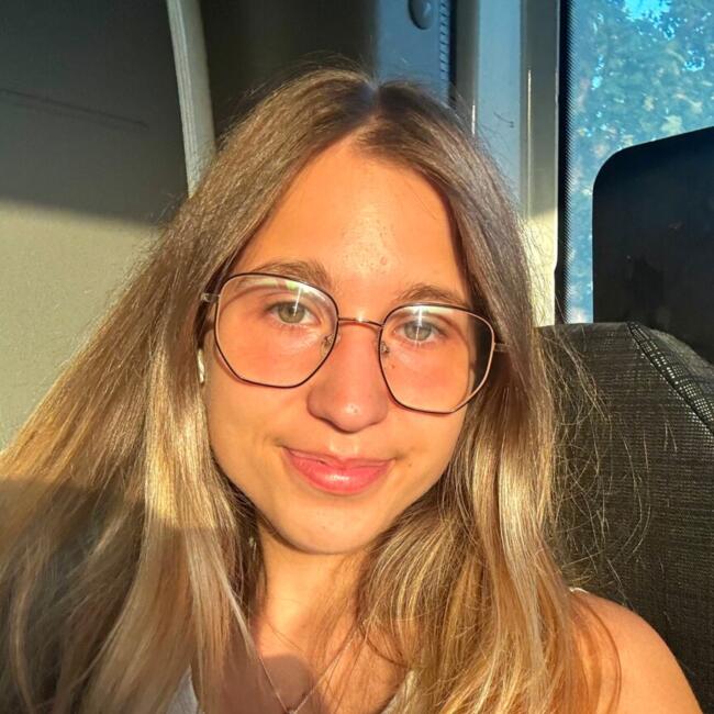 Babysitter in Méru: Lea