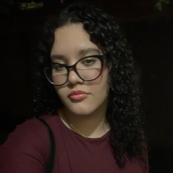 Babysitter in Rondonópolis: Ariane