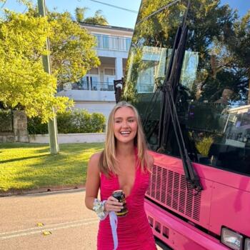 Babysitter Sydney: Mischa