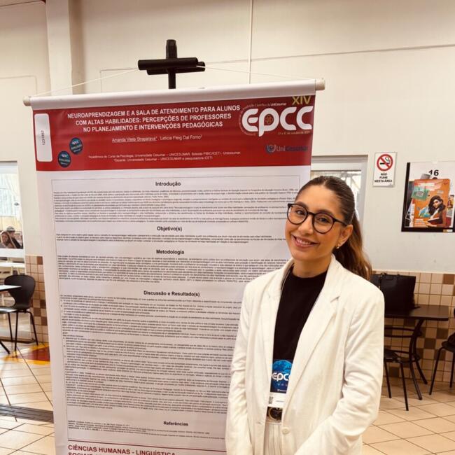 Babá em Maringá: Amanda