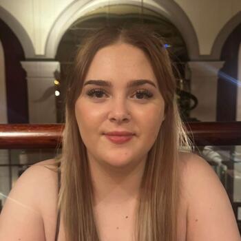 Babysitter in Gateshead: Lucie