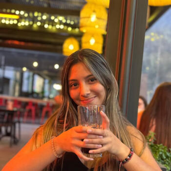 Niñera en Santiago de Chile: Trinidad Rebolledo