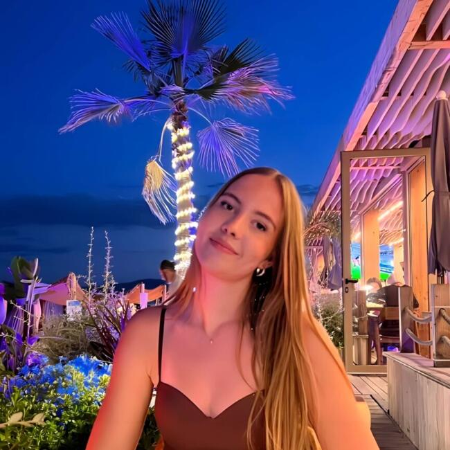 Babysitter in Puget-sur-Argens: Ekaterina