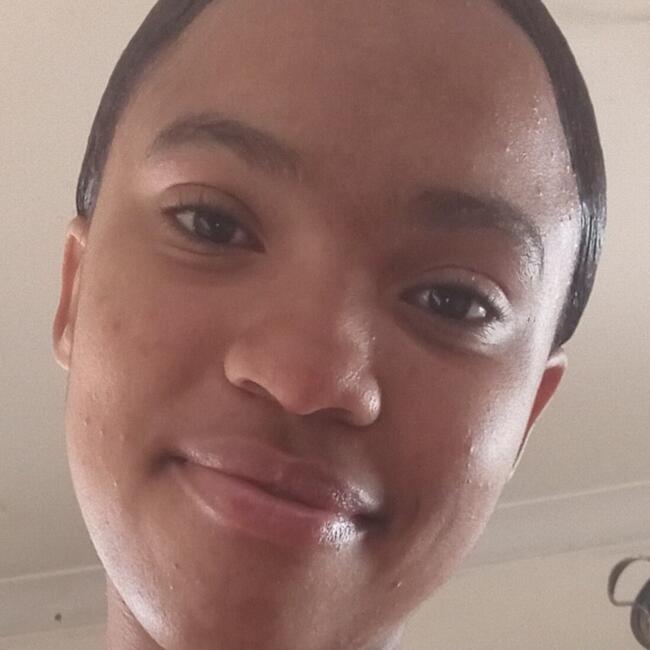 Babysitter in Cape Town: Charnte
