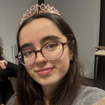 Babysitter in Maurepas: Léa